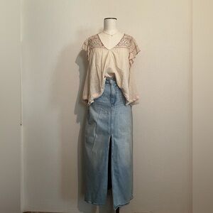 ⭐️Few People Hailey Embroidered Top